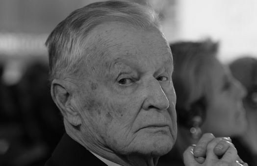 Збигнев Бжезинский, бывший советник президента Картера, умер в пятницу.