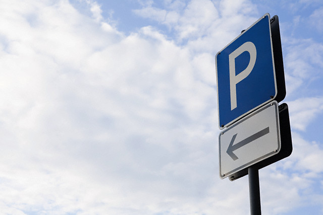 В Минске ужесточат наказание нарушителям правил парковки.