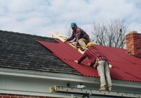 Как отремонтировать крышу?
