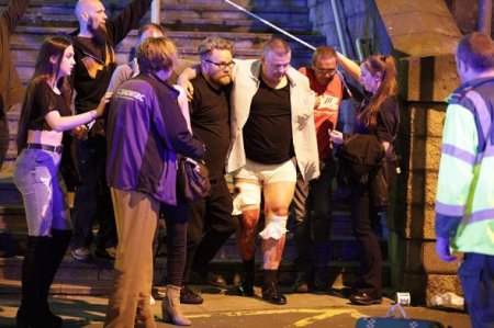 Взрыв, прогремевший на стадионе "Манчестер Арена" в Англии, унёс жизни 22 человек.