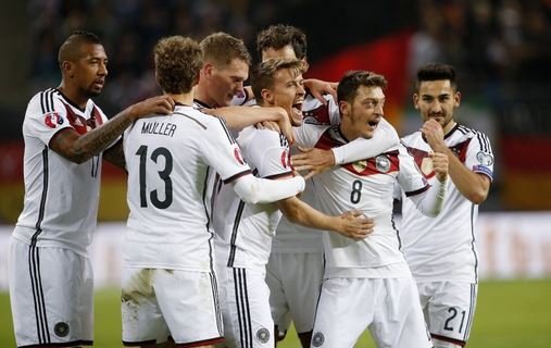 Германия обыграла Чехию в отборочном матче ЧМ-2018.