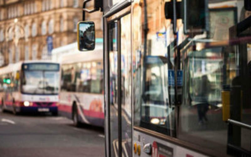 В Минске погибла водитель троллейбуса во время поправления дуг токоприемника