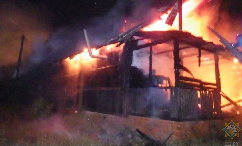 В Могилевском районе на пожаре погибли два пенсионера