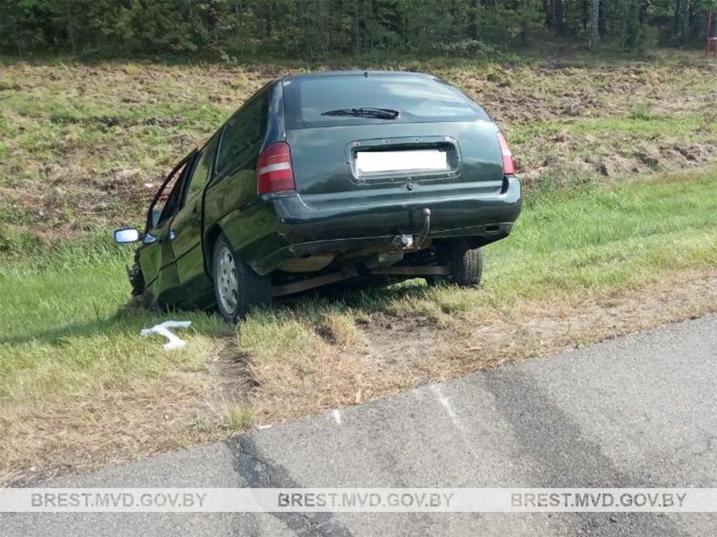 В Ивацевичском районе Ford Mondeo с семьей врезался в грузовик «МАЗ»
