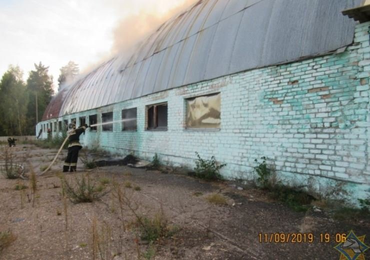 В Полоцком районе произошел пожар на частном предприятии