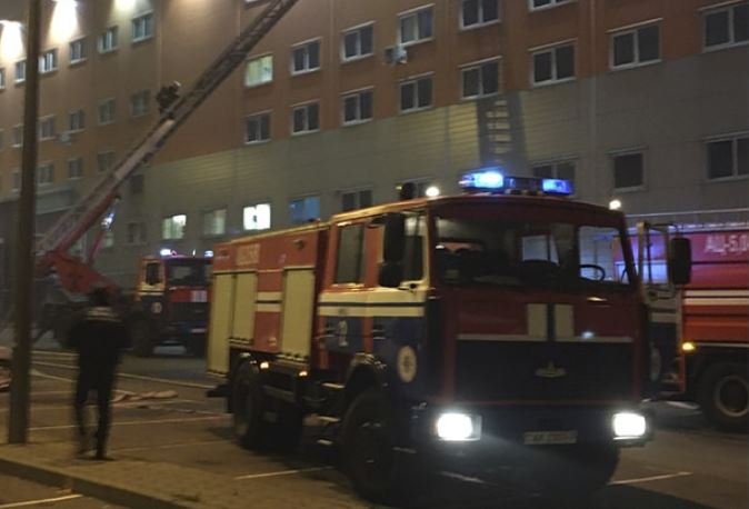При пожаре в общежитии в Могилеве эвакуированы 90 человек