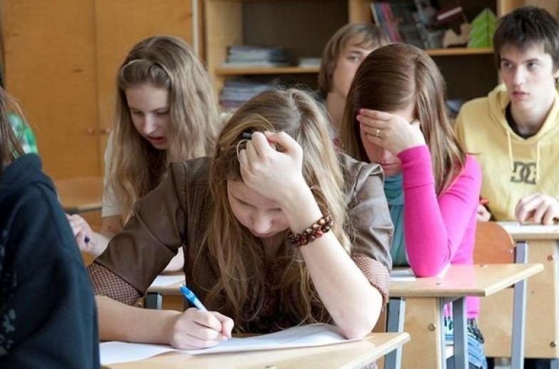 В Беларуси будут ставить оценки школьникам по новым правилам