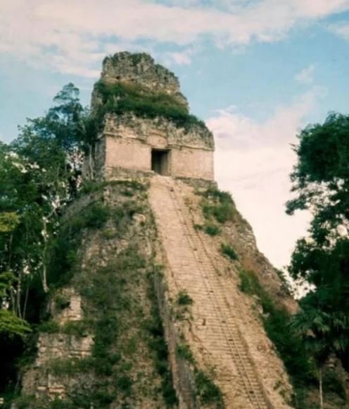 Тайна майя: Майя посещали древние инопланетные боги? «15 лет до апокалипсиса»