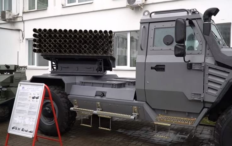 В Минске представили новую реактивную систему залпового огня «Флейта»