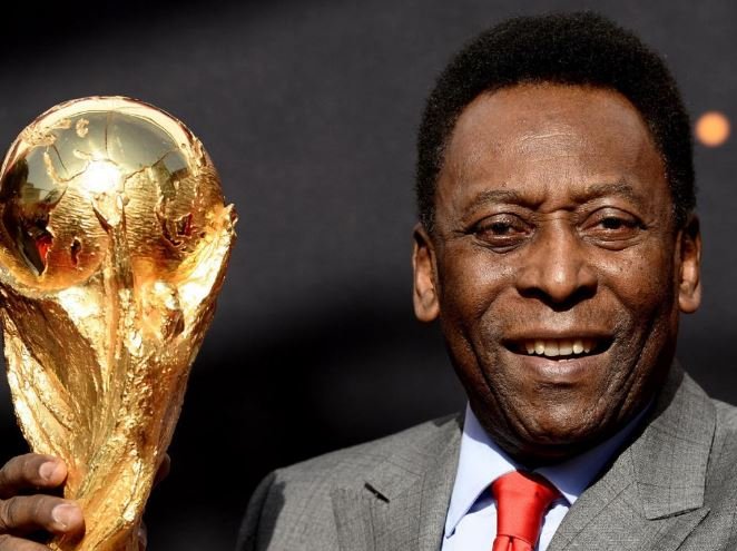 Трехкратный чемпион мира по футболу Пеле скончался на 83-м году жизни