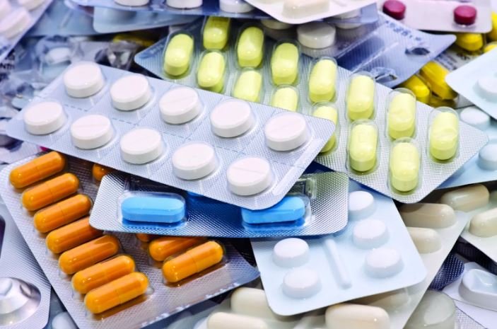 Минздрав Беларуси снял запрет на продажу лекарств по рецептам в частных аптеках