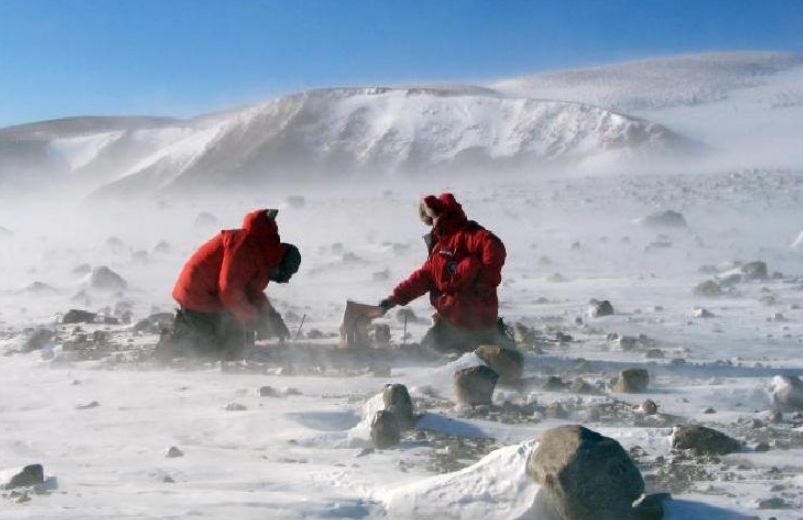 Ученые: вулканы под ледником выделяют большое количество метана