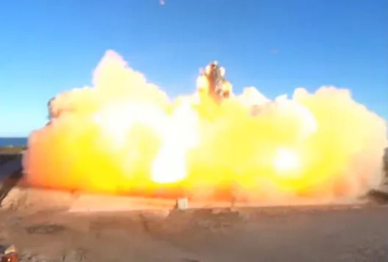 Прототип космического корабля Starship от SpaceX взорвался после успешной посадки