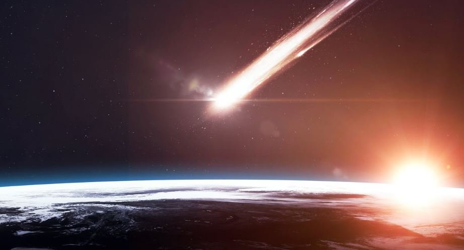 Крупный метеорит упал и взорвался на востоке Кубы 