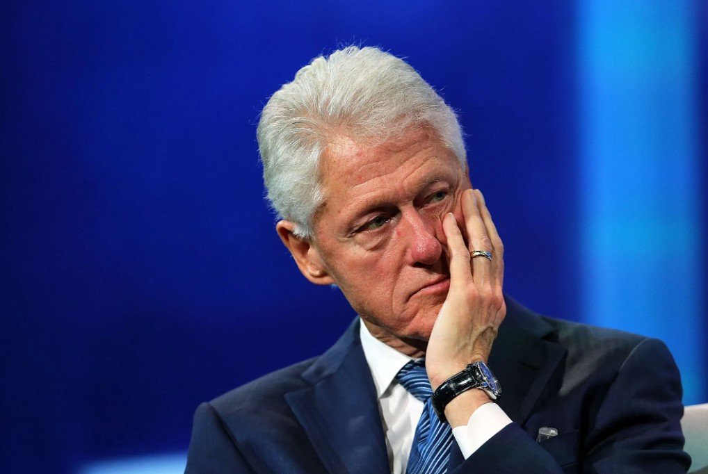 Экс-президента США Билла Клинтона госпитализировали с заражением крови