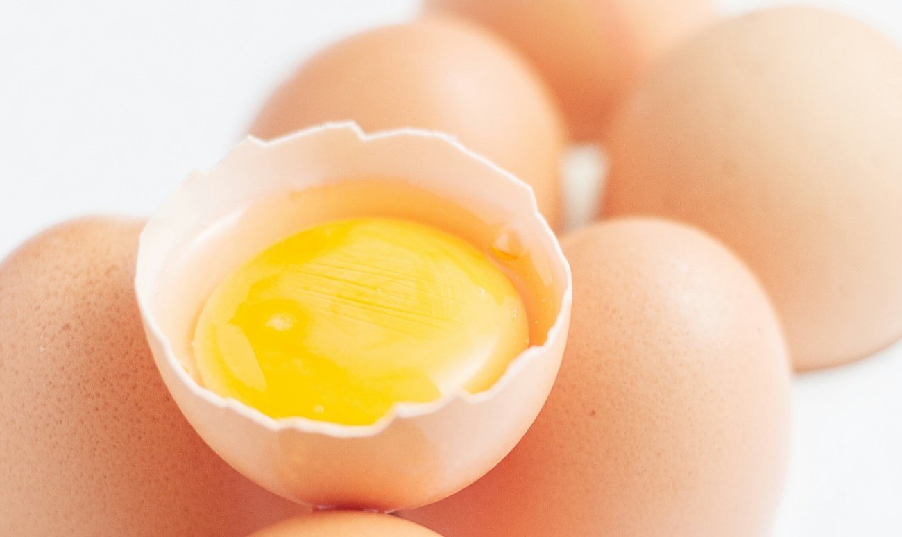 Прием в пищу трех яиц в неделю может привести к сердечно-сосудистым заболеваниям