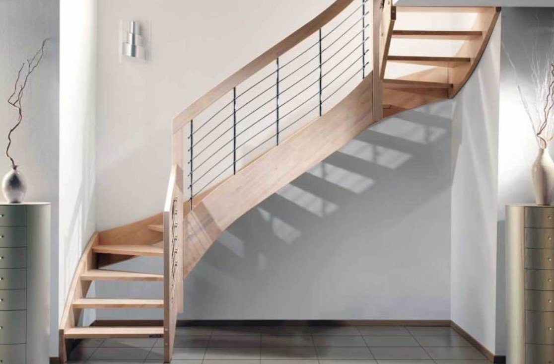 Индивидуальные лестницы создадут красоту и ценность для вашего дома