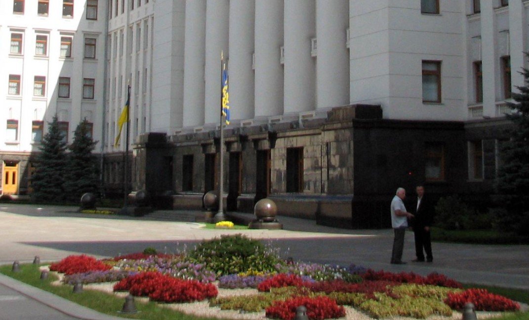 Власти ЛНР сообщили о попытках задержать в Лисичанске сотрудников офиса Зеленского