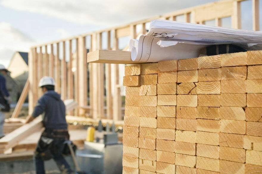 Совмин Беларуси ввел госрегулирование цен на ряд строительных материалов