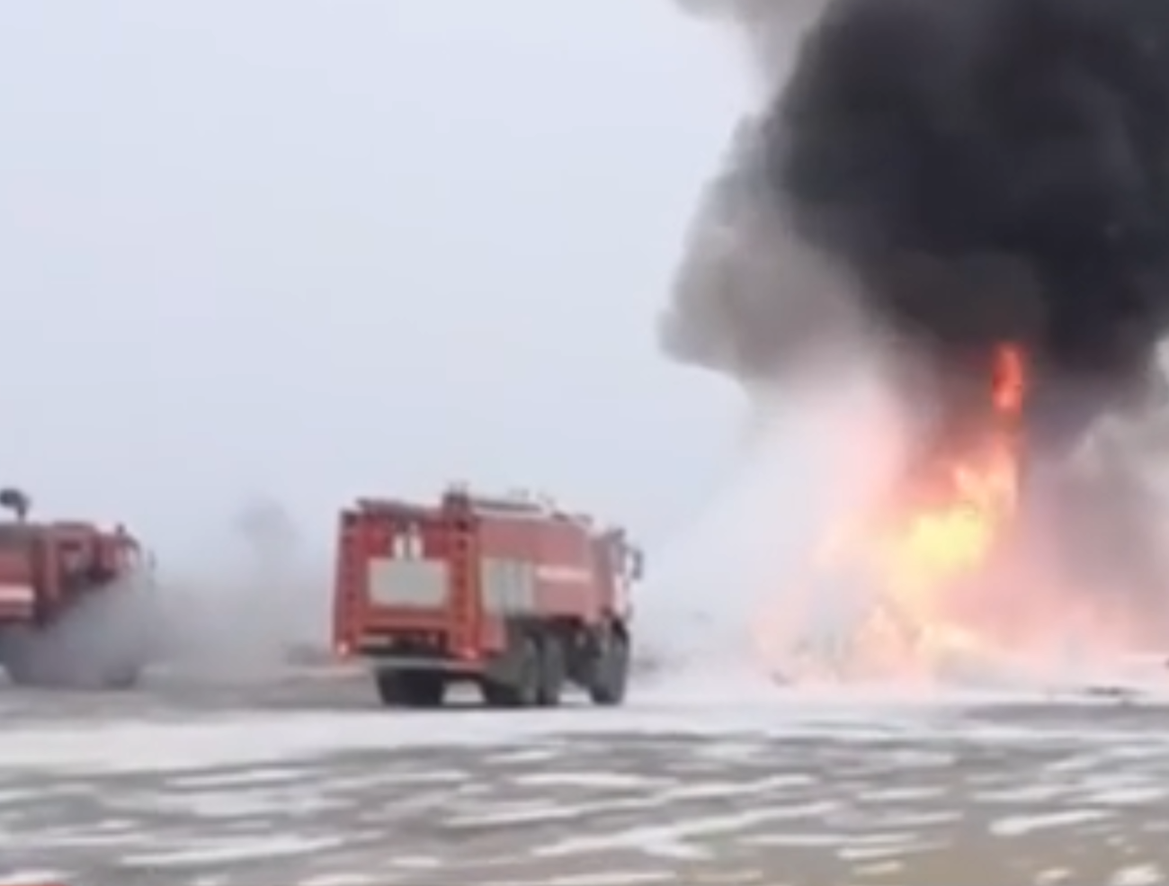 В результате падения вертолета Ми-8 в Улан-Удэ погибли три человека