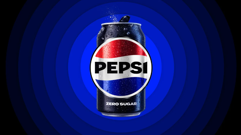 Компания Pepsi впервые за 15 лет обновила логотип бренда