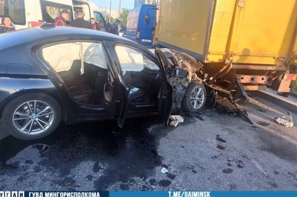 Водитель BMW с 2,53 промилле алкоголя совершил ДТП в Минске