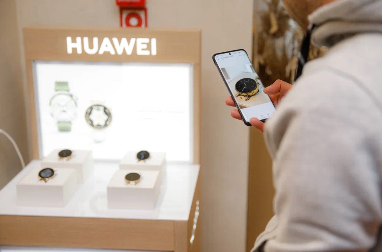 В Беларуси появятся стильные смарт-часы Huawei Watch GT 4