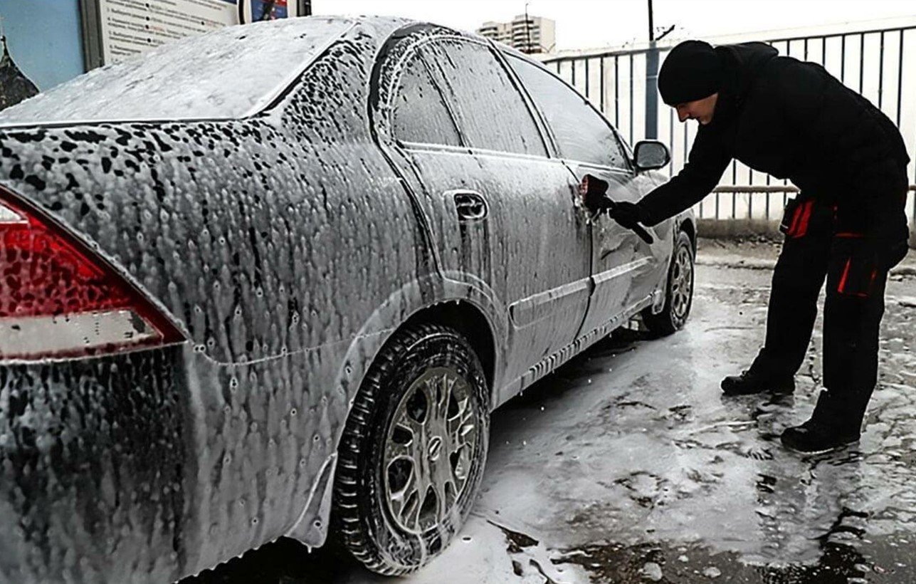 Как мыть машину зимой: 3 опасности, которые поджидают автомобилиста в морозы