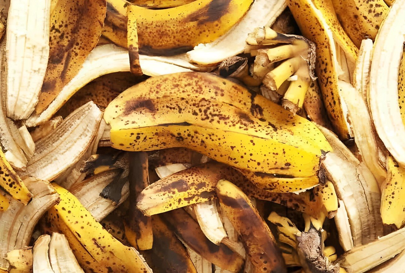 Не выбрасывайте кожуру от бананов: 5 полезных способов использования дома и на кухне
