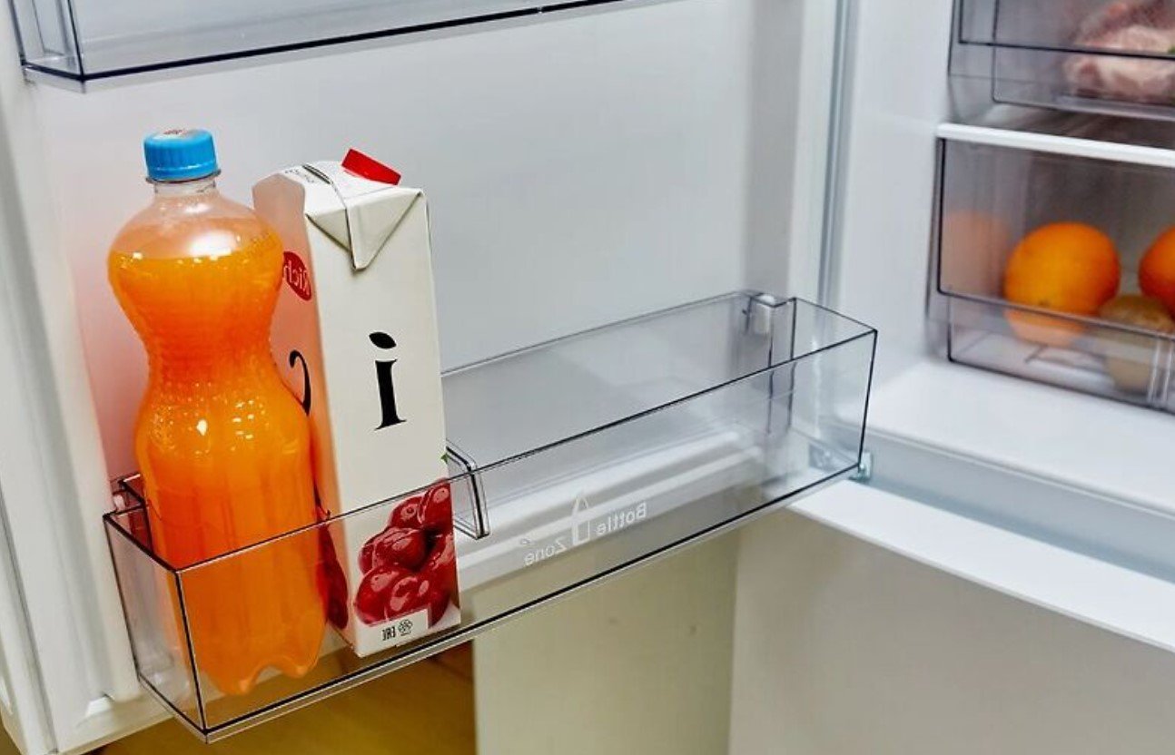 Почему нельзя хранить майонез на дверце холодильника: ценный совет опытных хозяек