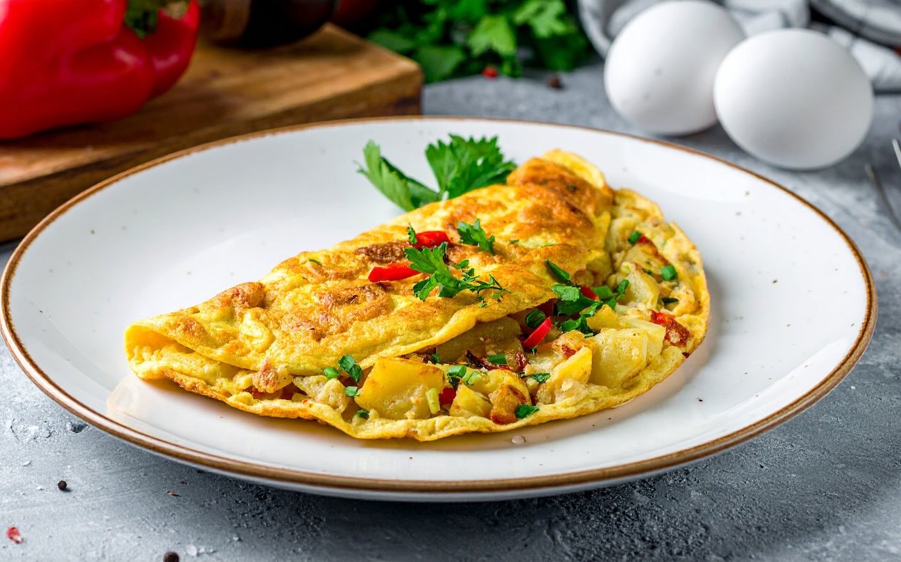 Испанский омлет получится невероятно вкусным: эту добавку используют местные повара
