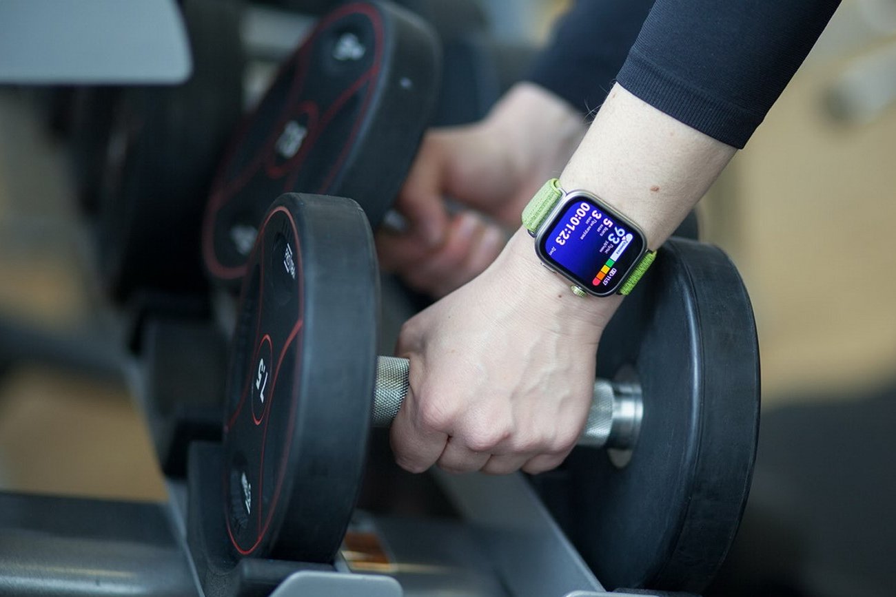 Чем впечатлят белорусов умные часы Huawei Watch Fit 4 Pro: сапфировое стекло, ЭКГ и другие фишки