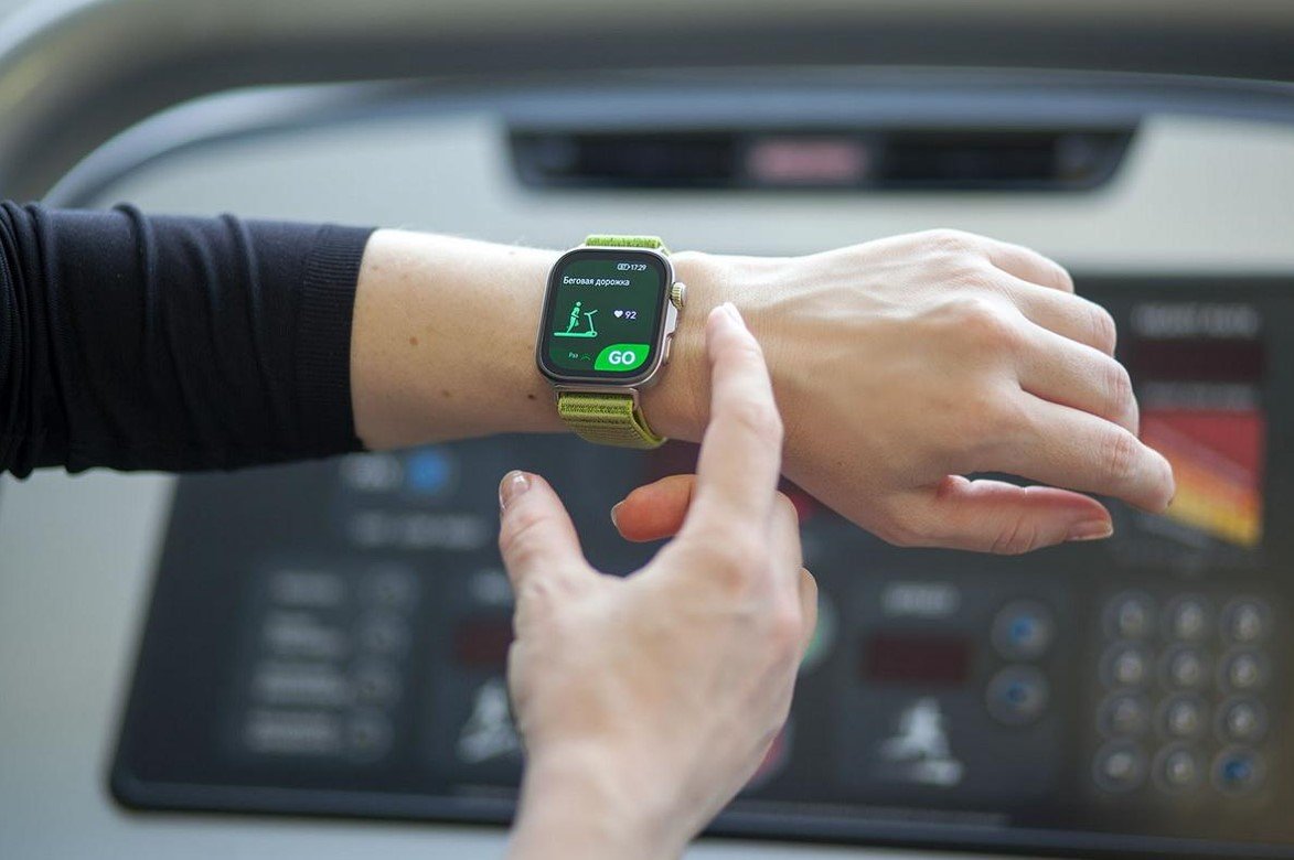 Обзор линейки Huawei Watch Fit 4: современные смарт-часы для спорта и здоровья