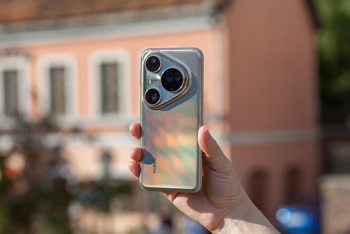Минск с высоты 100 метров: как снимает флагманский камерофон Huawei Pura 80 Ultra