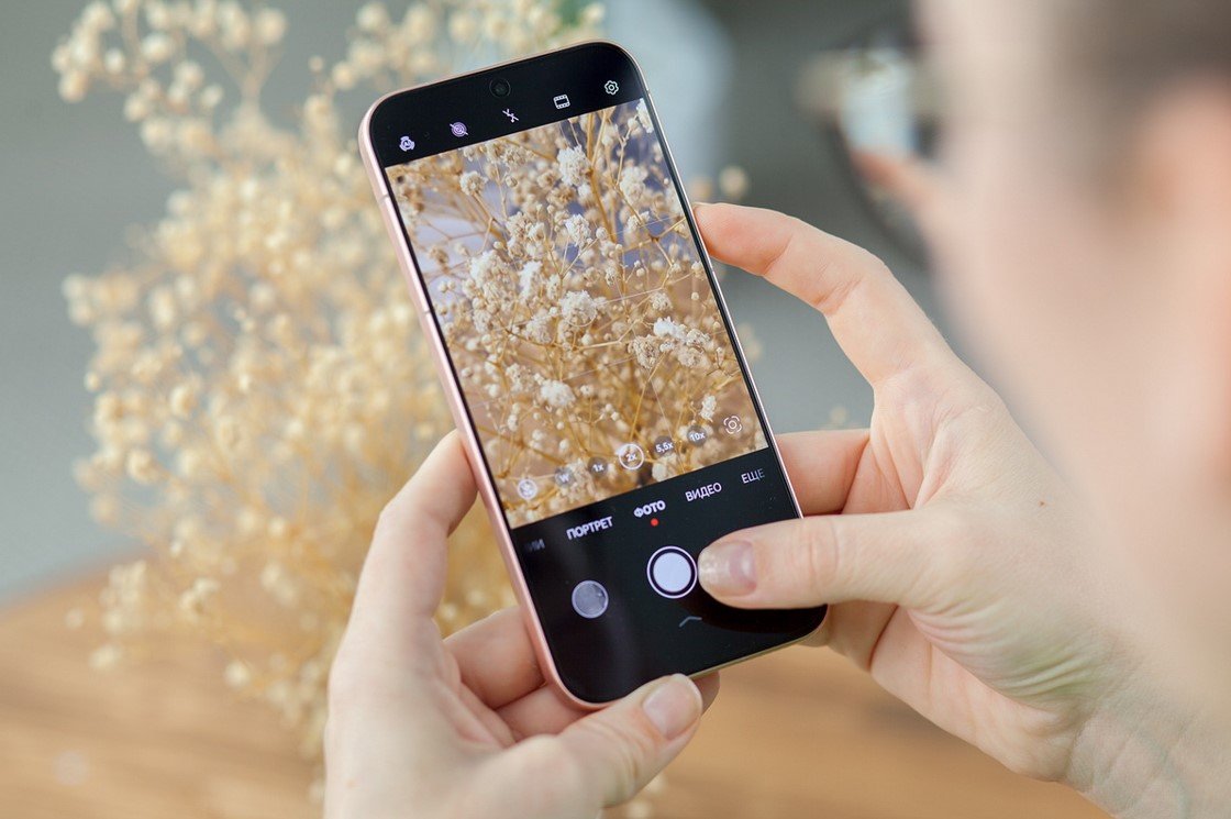 Смартфон Huawei Pura 80 в деле: флагманские возможности в изящном корпусе