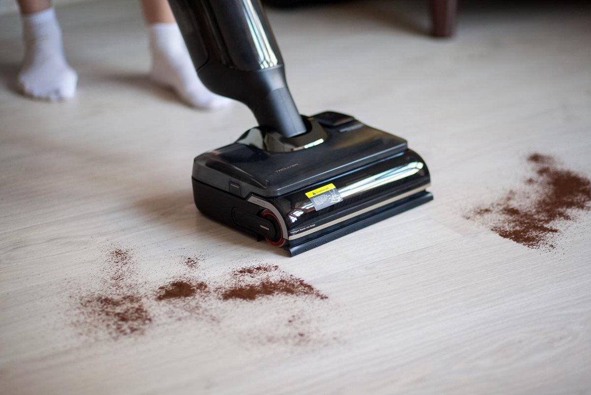 Обзор Trouver M50 Ultra: удобный моющий пылесос со складной ручкой Обзор Trouver M50 Ultra: удобный моющий пылесос со складной ручкой