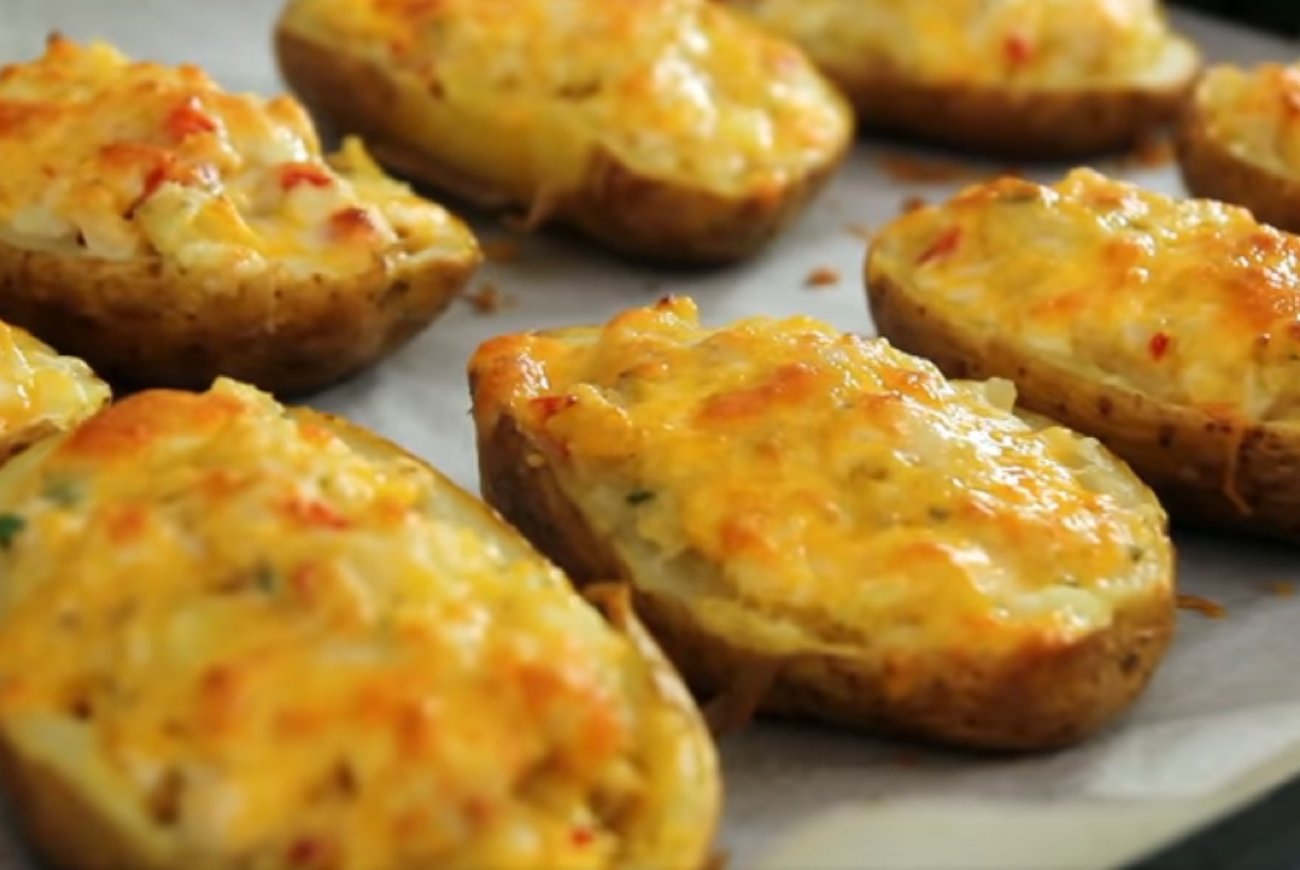 Добавляю один ингредиент в картофельные лодочки и получаю кулинарный шедевр: простой рецепт