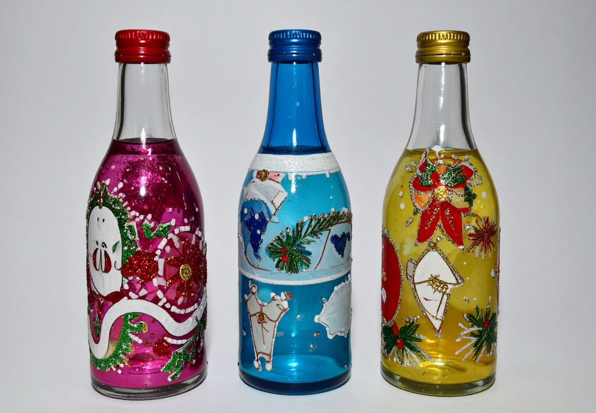 Как превратить обычную бутылку в стильную вазу: 3 эффектных решения для современного интерьера