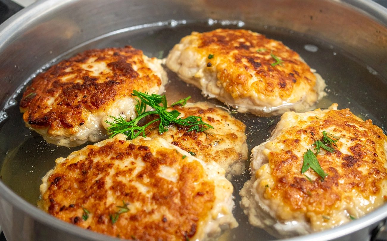 Пересоленные котлеты снова станут вкусными: простые способы исправить досадную ситуацию