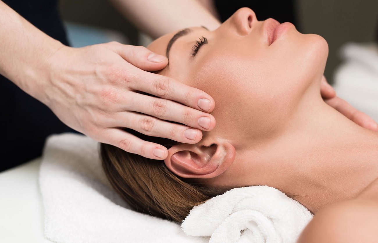 Голова перестанет болеть без таблеток: действенные методы без похода в аптеку