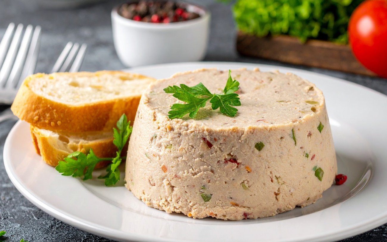 Куриный паштет превзойдет любой магазинный: вкус, который удивит даже гурманов
