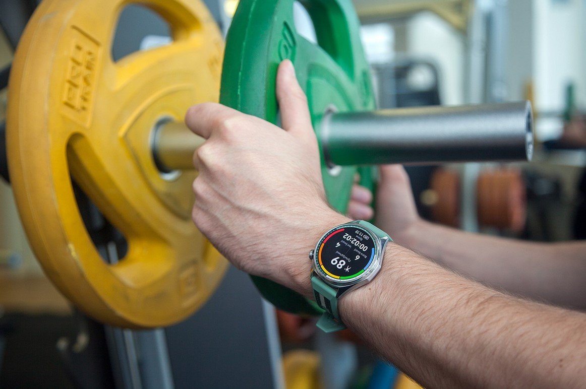Обзор Huawei Watch GT 6: смарт-часы с автономностью до 21 дня