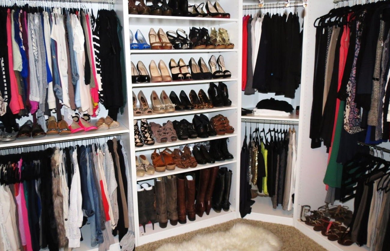 Как избавиться от неприятного запаха в шкафу без химии: 3 домашних способа