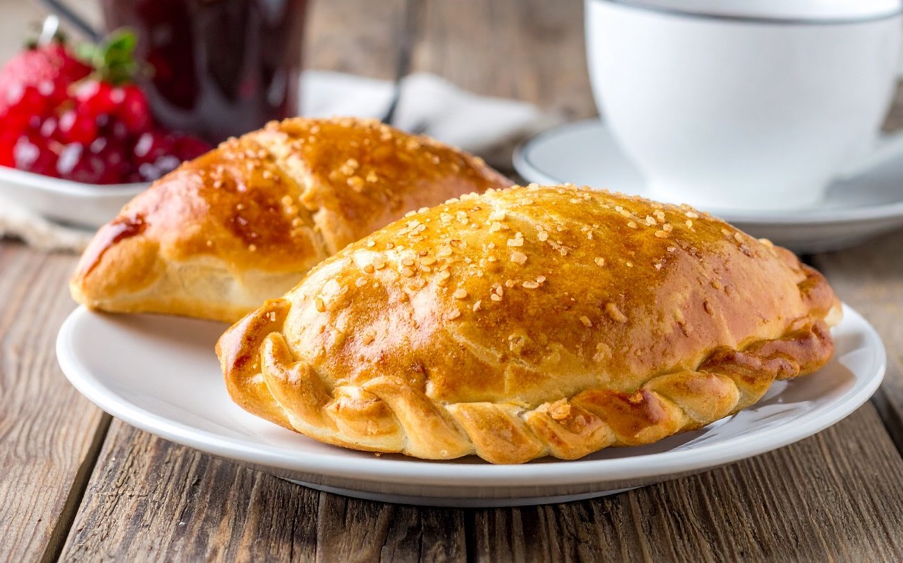 Готовлю пирожки с этими начинками и семья в восторге: простые идеи для вкусной выпечки