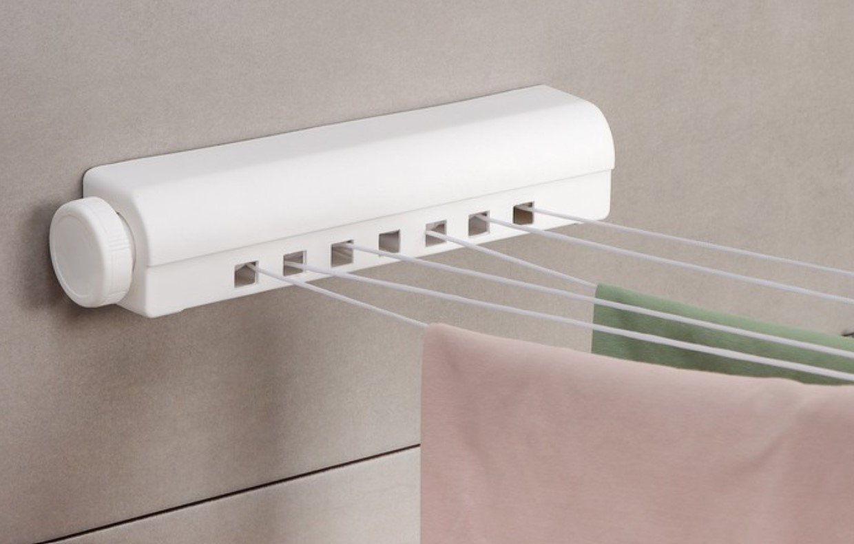 Бюджетная сушилка для балкона своими руками и без затрат: простое решение за 15 минут без специалиста