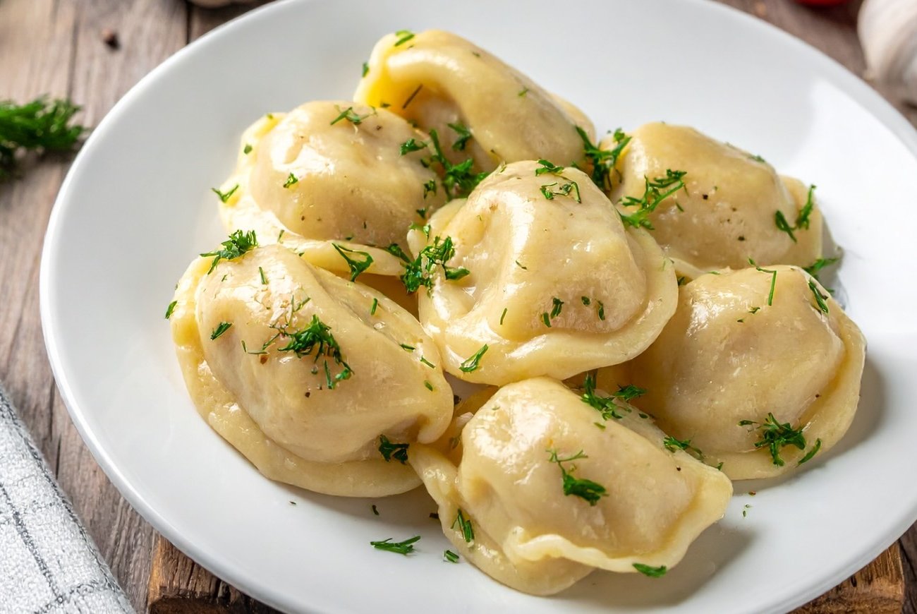 Что добавить в пельмени вместо фарша: вкусные варианты начинок