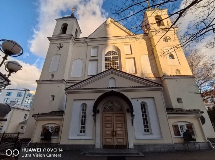 Huawei nova 14: стильный смартфон с приятными камерами Huawei nova 14: стильный смартфон с приятными камерами