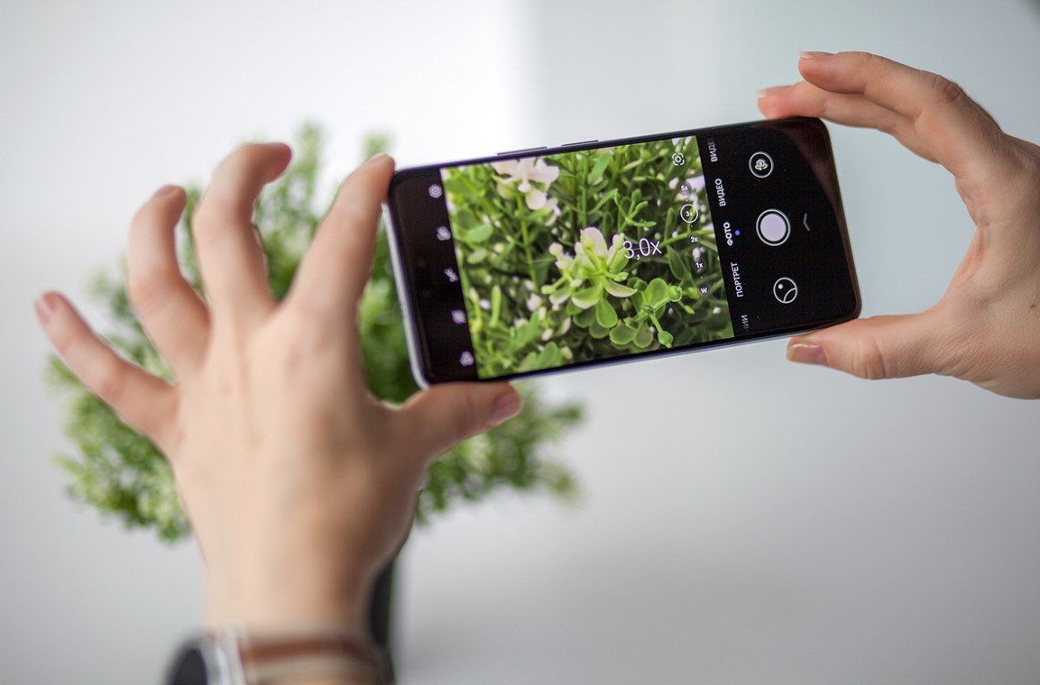 Обзор смартфона Huawei nova 14 Pro: стильный дизайн и камера флагманского уровня