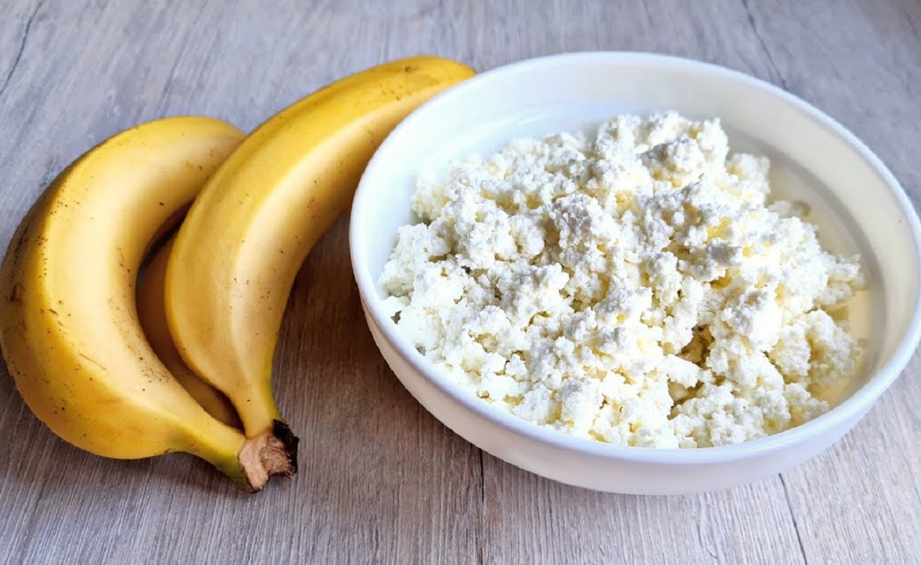 Неожиданная опасность любимого завтрака: почему творог и банан нельзя совмещать