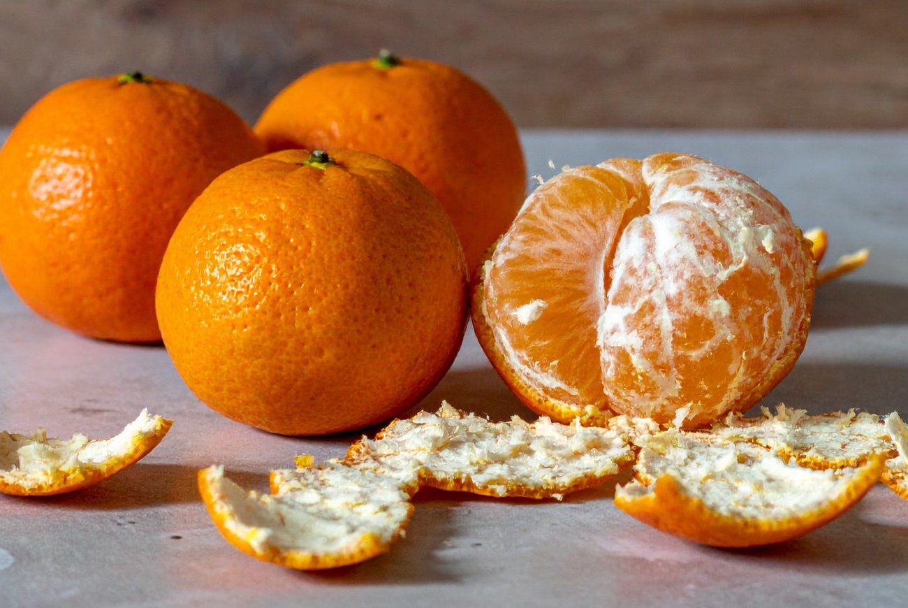 Мандариновые корки решат ряд домашних проблем: простые способы их применения в хозяйстве
